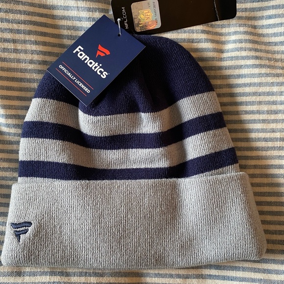 Brand new Seahawks beanie - Picture 2 of 4
